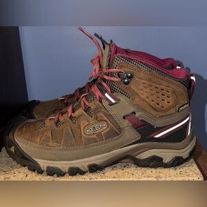 Keen Targhee III Mid-Hiking Boot Waterproof Brown & Boysenberry US 9.5